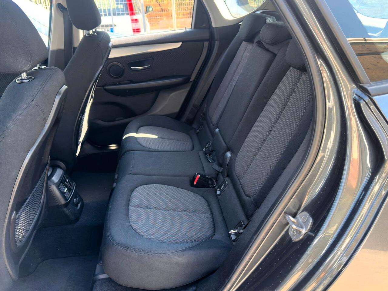 Bmw Active Tourer 218d Advantage