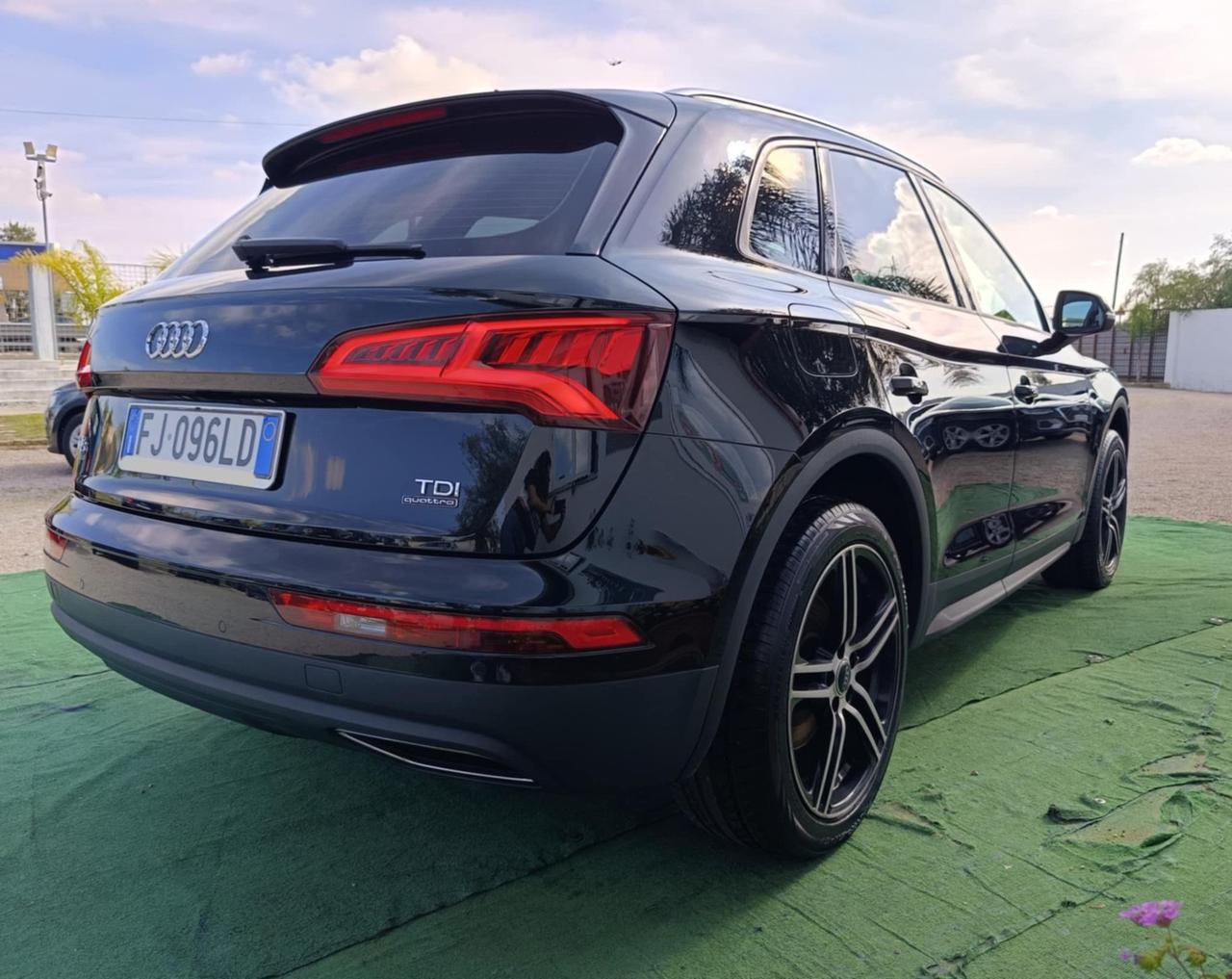 Audi Q5 2.0 TDI quattro S tronic S line