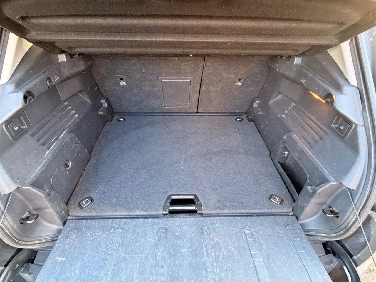 Peugeot 3008 1.6 VTi 120CV Tecno