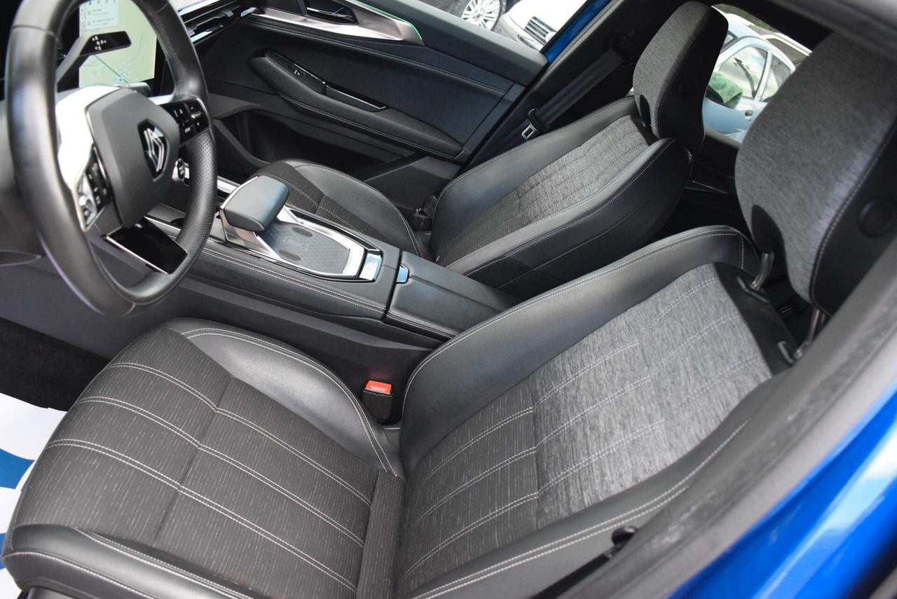 Renault Austral 1.3 MildHybrid 160CV Auto Techno Esprit Alpine IVA DETRAIBILE -NAVI-SENSORI-CAM-ADAS