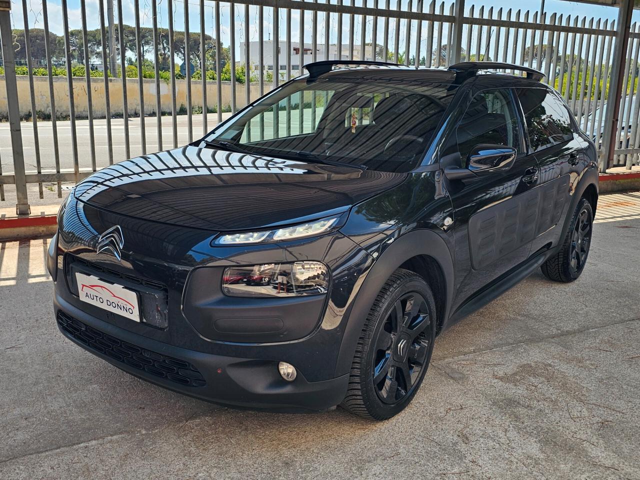 Citroen C4 Cactus 1.6 BlueHDi 100 Shine