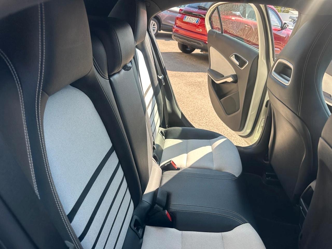 Mercedes-benz A 180 CDI Automatic Premium NEOPATENTATI