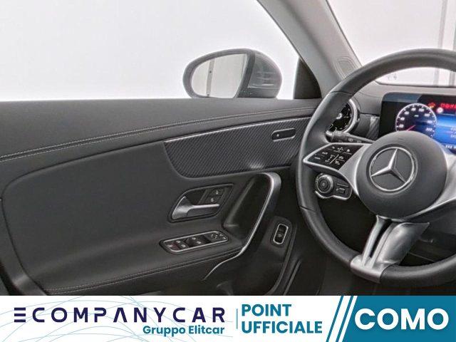 MERCEDES-BENZ CLA 180 Automatic Shooting Brake Progressive Advanced