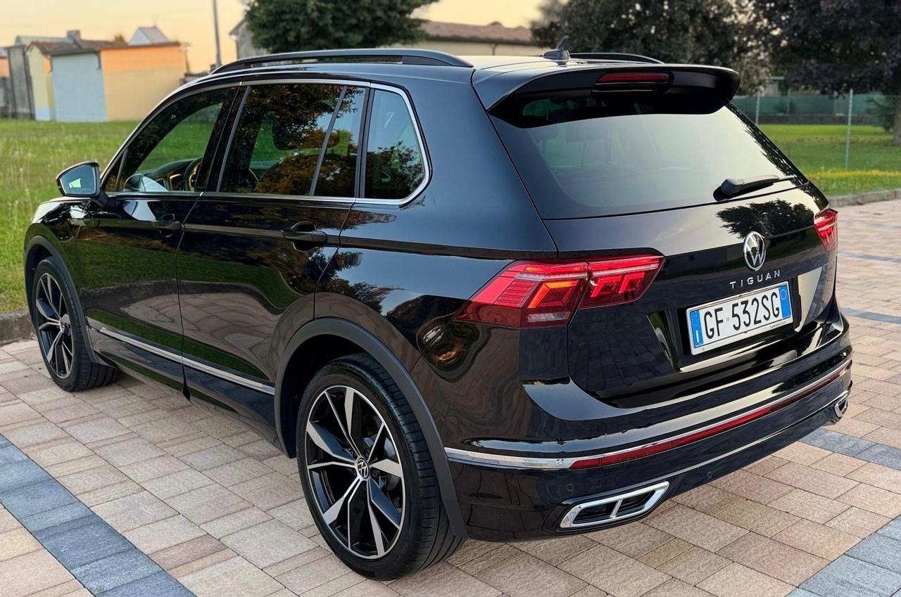 Volkswagen Tiguan 1.5 TSI 150 CV DSG ACT R-Line