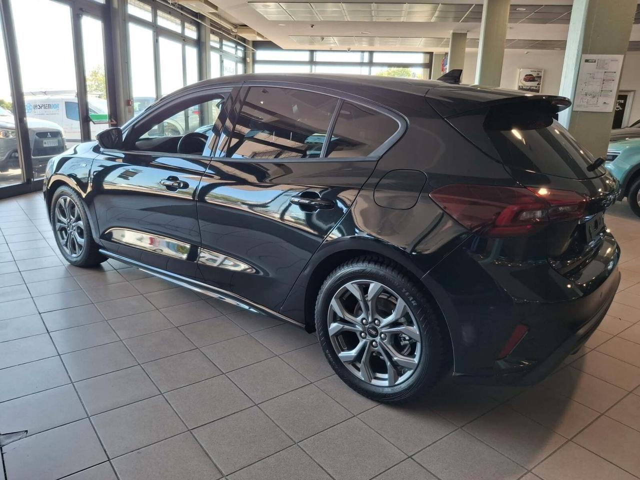 Ford Focus 1.5 EcoBlue 115 CV automatico 5p. ST-Line