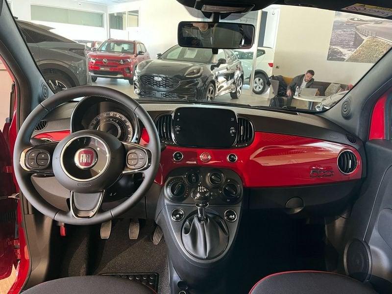 FIAT 500 1.0 Hybrid Red