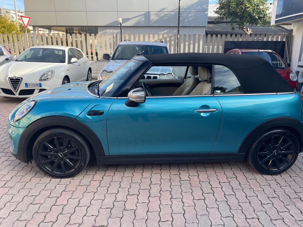 Mini 1.5 Cooper D Hype Cabrio