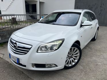 OPEL INSIGNIA AUTOMATICA DIESEL MODELLO SPORT FULL OPTIONAL