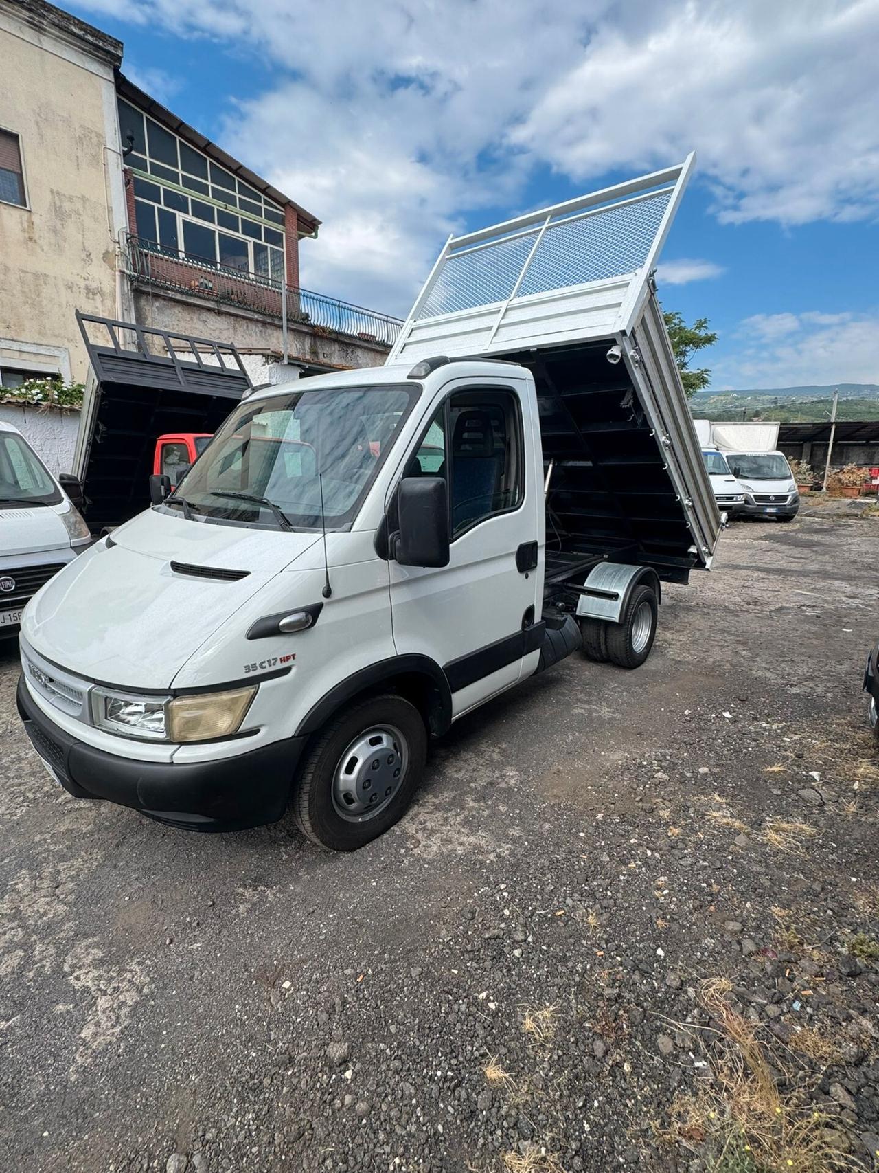 IVECO DAILY 35C17 170 CV RIBALTABILE TRILATERALE