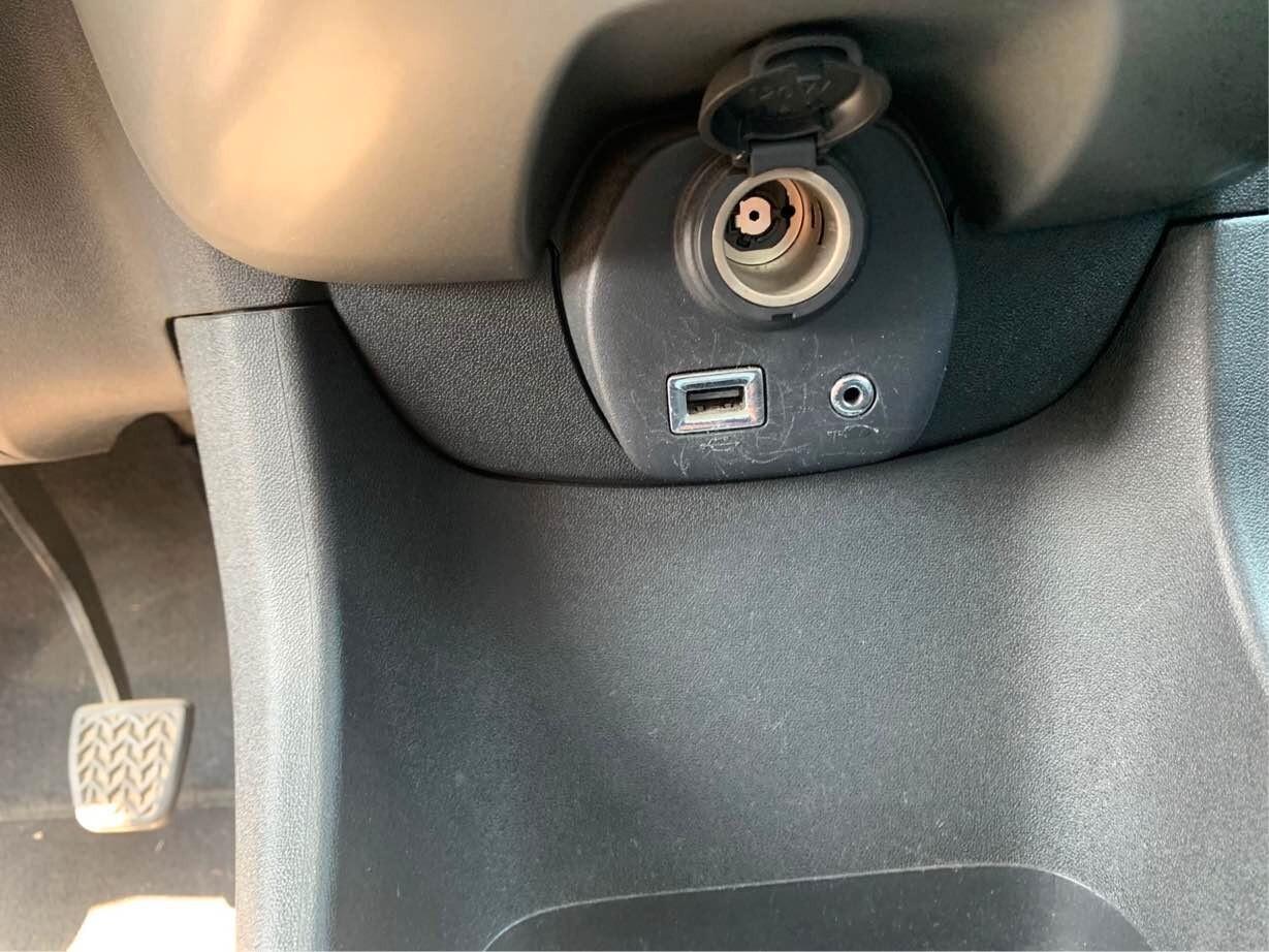 Toyota Aygo 1.0 VVT-i 69 CV x-play NEOPATENTATI