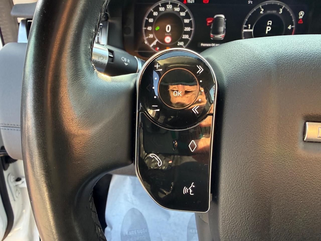 Land Rover Discovery Sport 2.0 TD4 180 CV AWD 7 POSTI