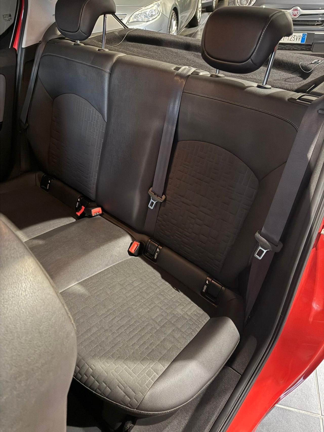 Opel Corsa-NEOPATENTATI-GARANZIA