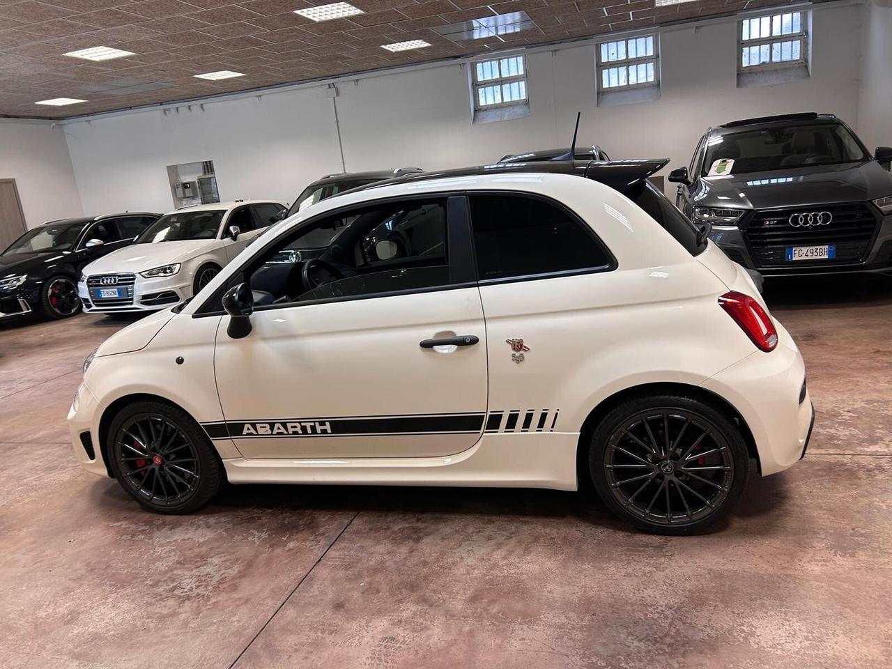 Abarth 595 1.4 Turbo T-Jet 180 CV Competizione