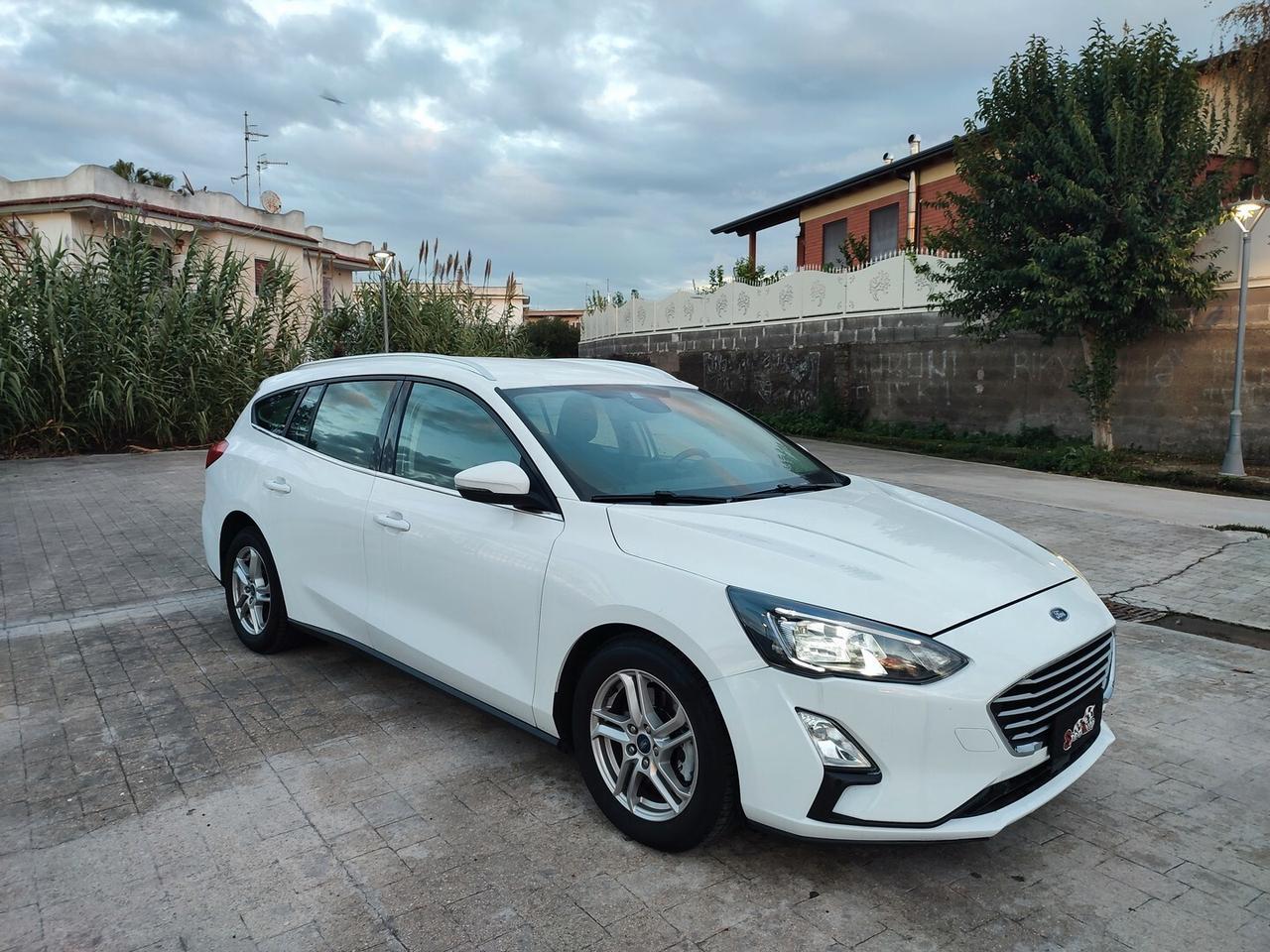 Ford Focus STW HYBRID 1.0 ECO BOOST 125 CV TELECAMERA NAVIG