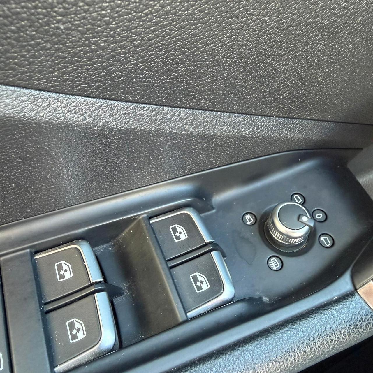 Audi Q2 2.0 TDI quattro S tronic Business