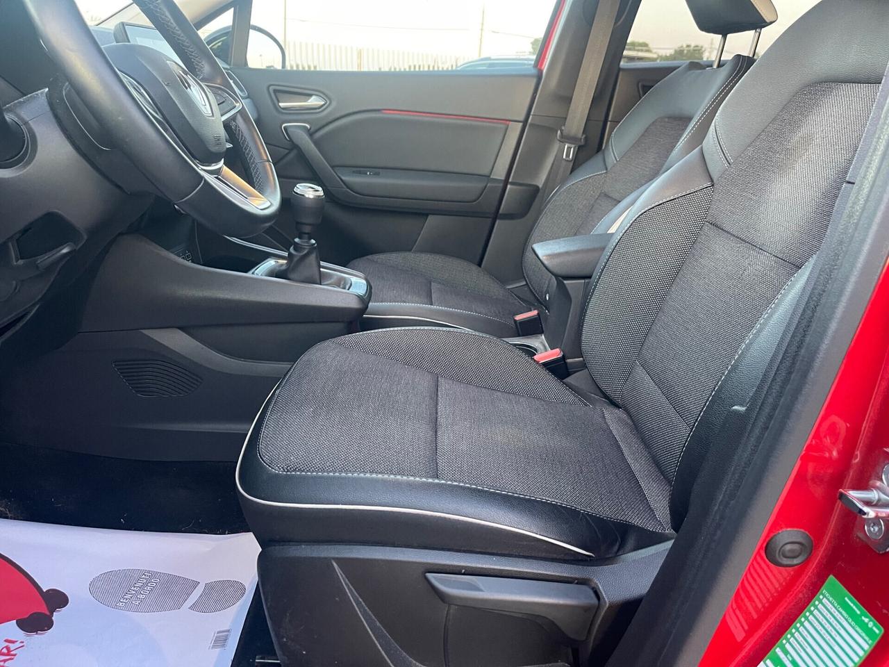 RENAULT CAPTUR 1.0 TCE GPL INTENS FULL LED MY22