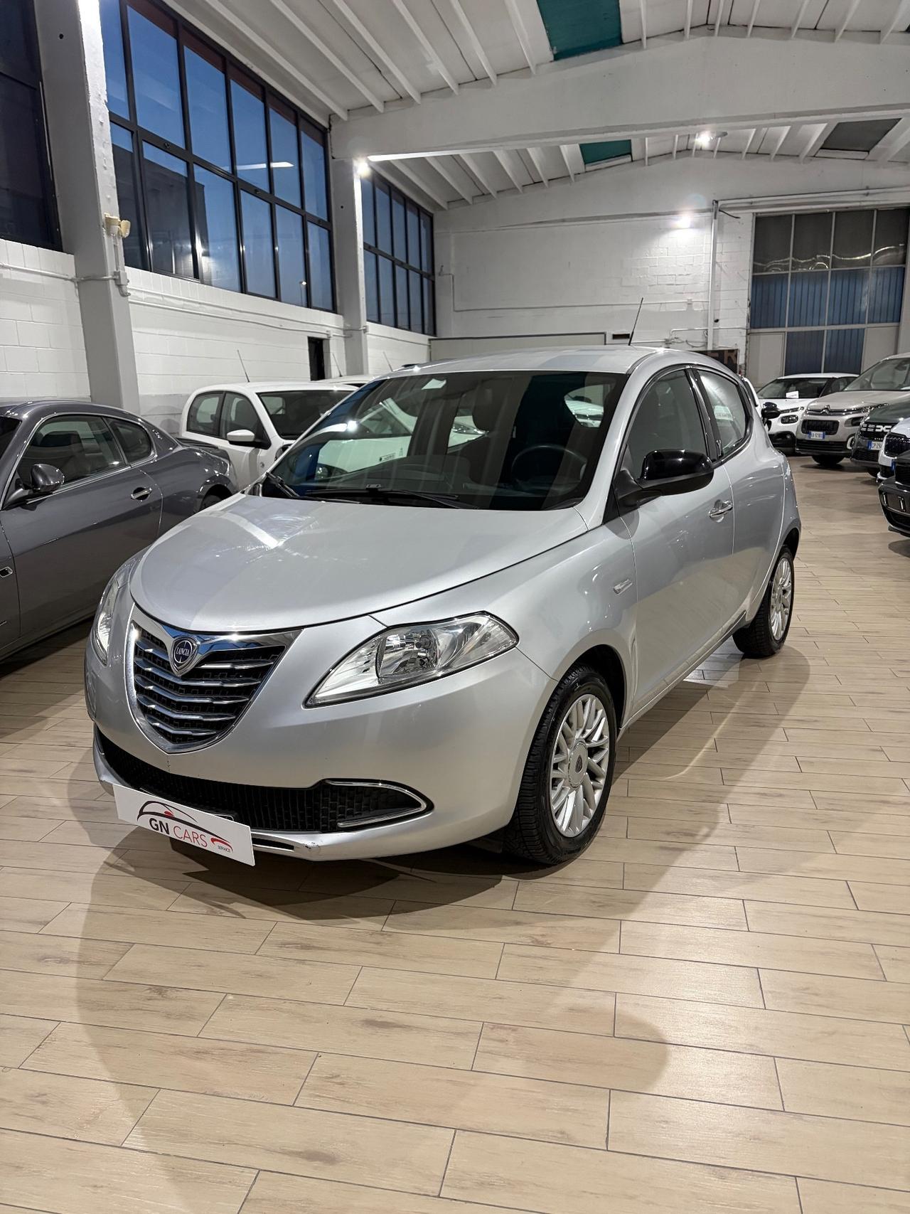 Lancia Ypsilon 0.9 TwinAir 85 CV