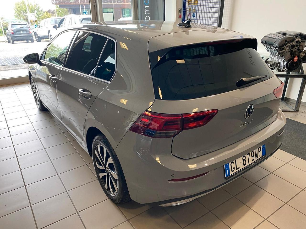 Volkswagen Golf 2.0 TDI 150 CV DSG SCR R-Line
