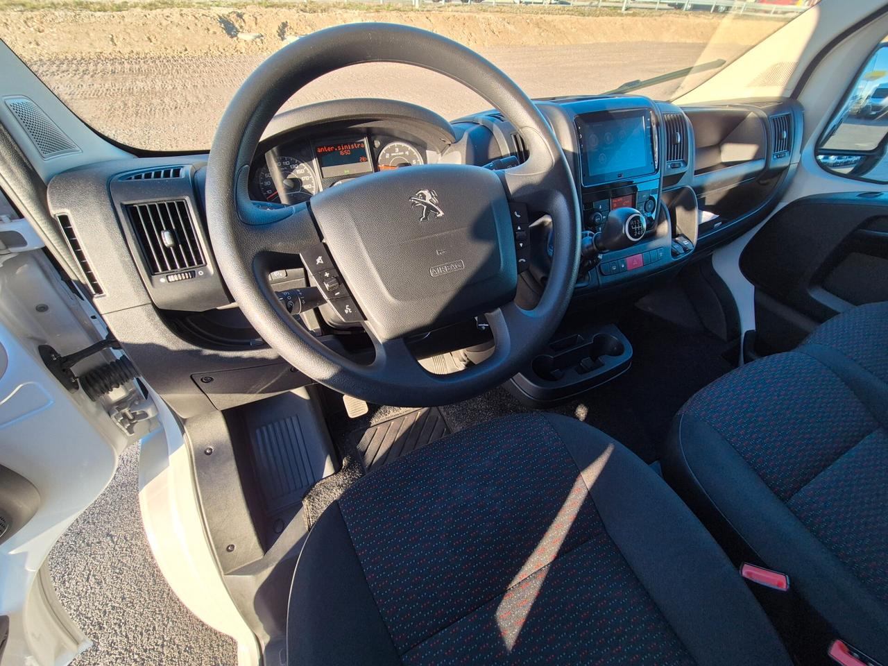 PEUGEOT BOXER L2H2 2.2 140CV