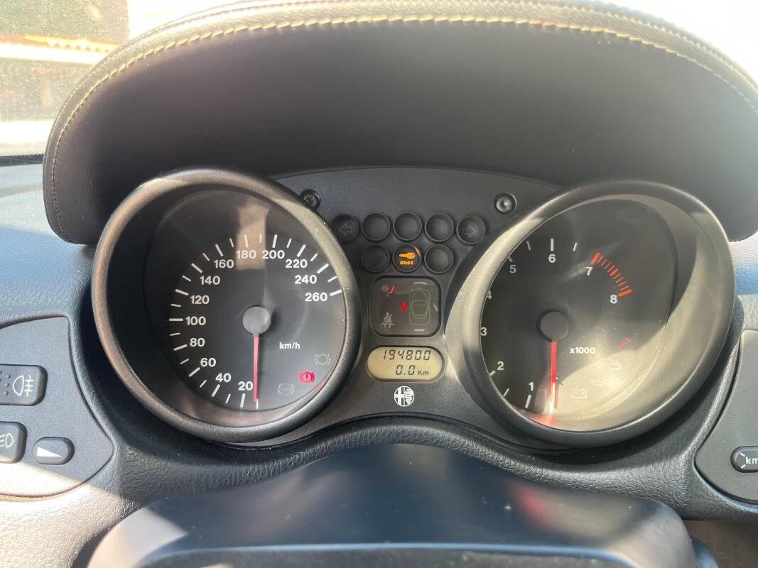 Alfa Romeo GTV 2.0 16v ts Lusso c pelle Momo