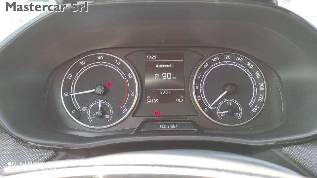 SKODA Fabia NEOPATENTATI 1.0 mpi evo Ambition TG: GM340PZ