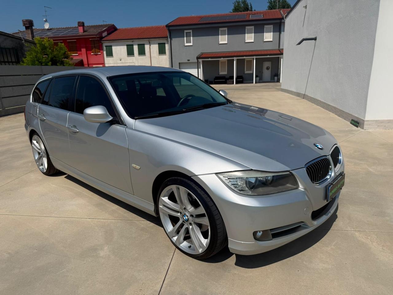 Bmw 318d 2.0 143CV cat Touring Futura automatica