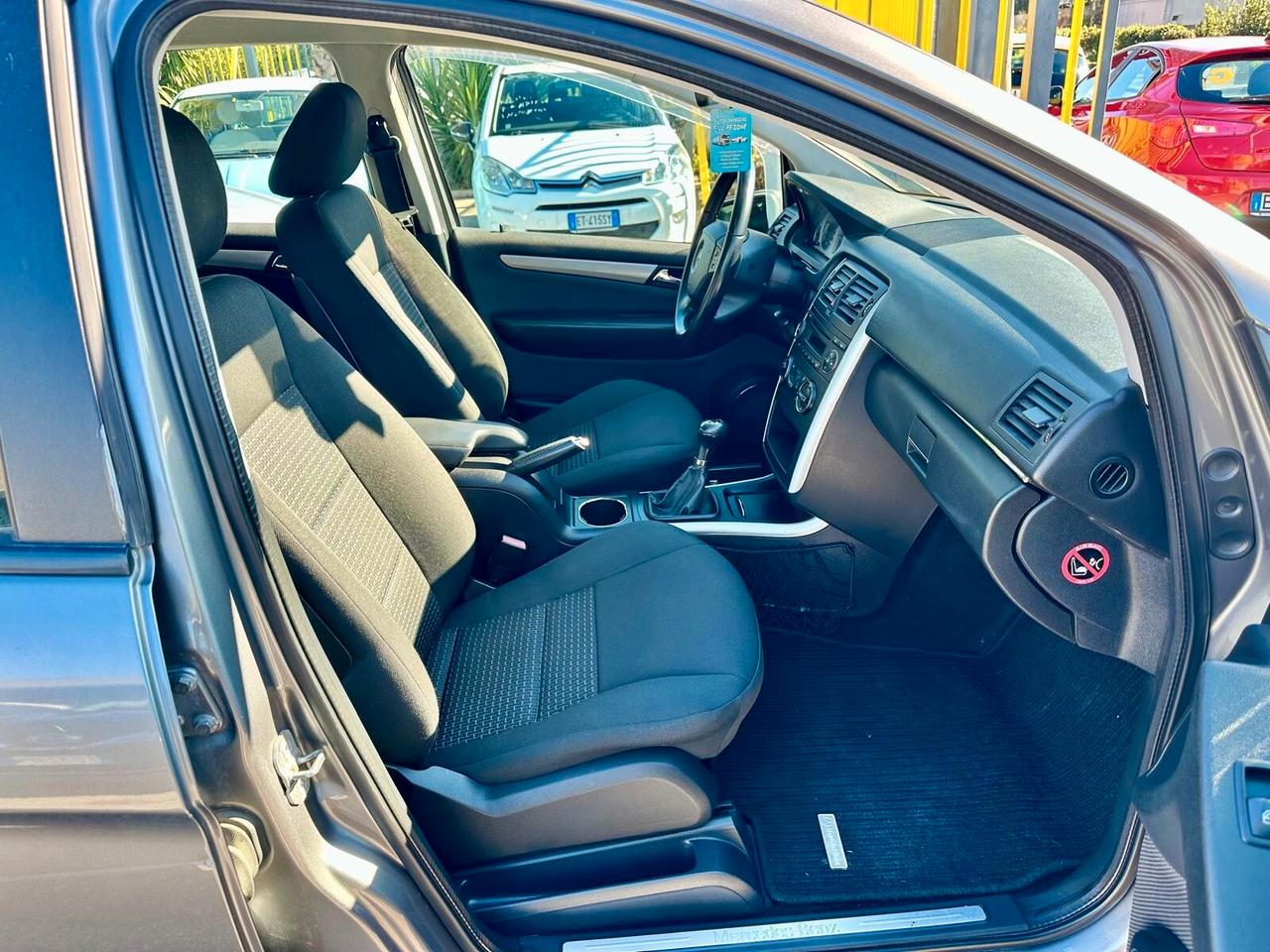 Mercedes-benz B 180 CDI Executive 2010