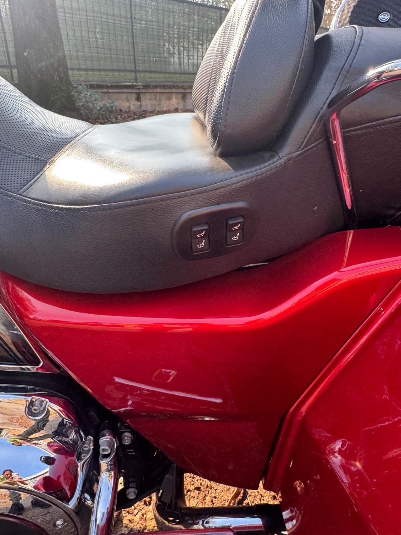 Harley-davidson Tri Glide CVO 117