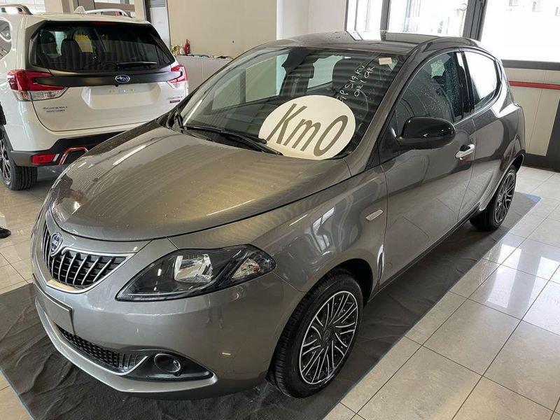 Lancia Ypsilon 1.0 FireFly 5 porte S&S Hybrid Gold