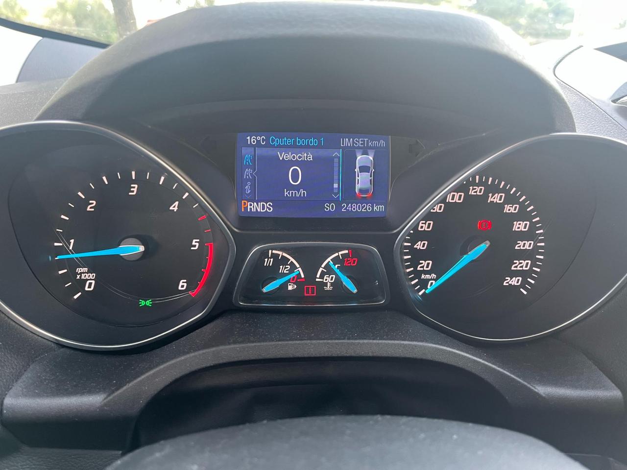 Ford Kuga 2.0 tdci Titanium 4wd s&s 150cv powershift E6