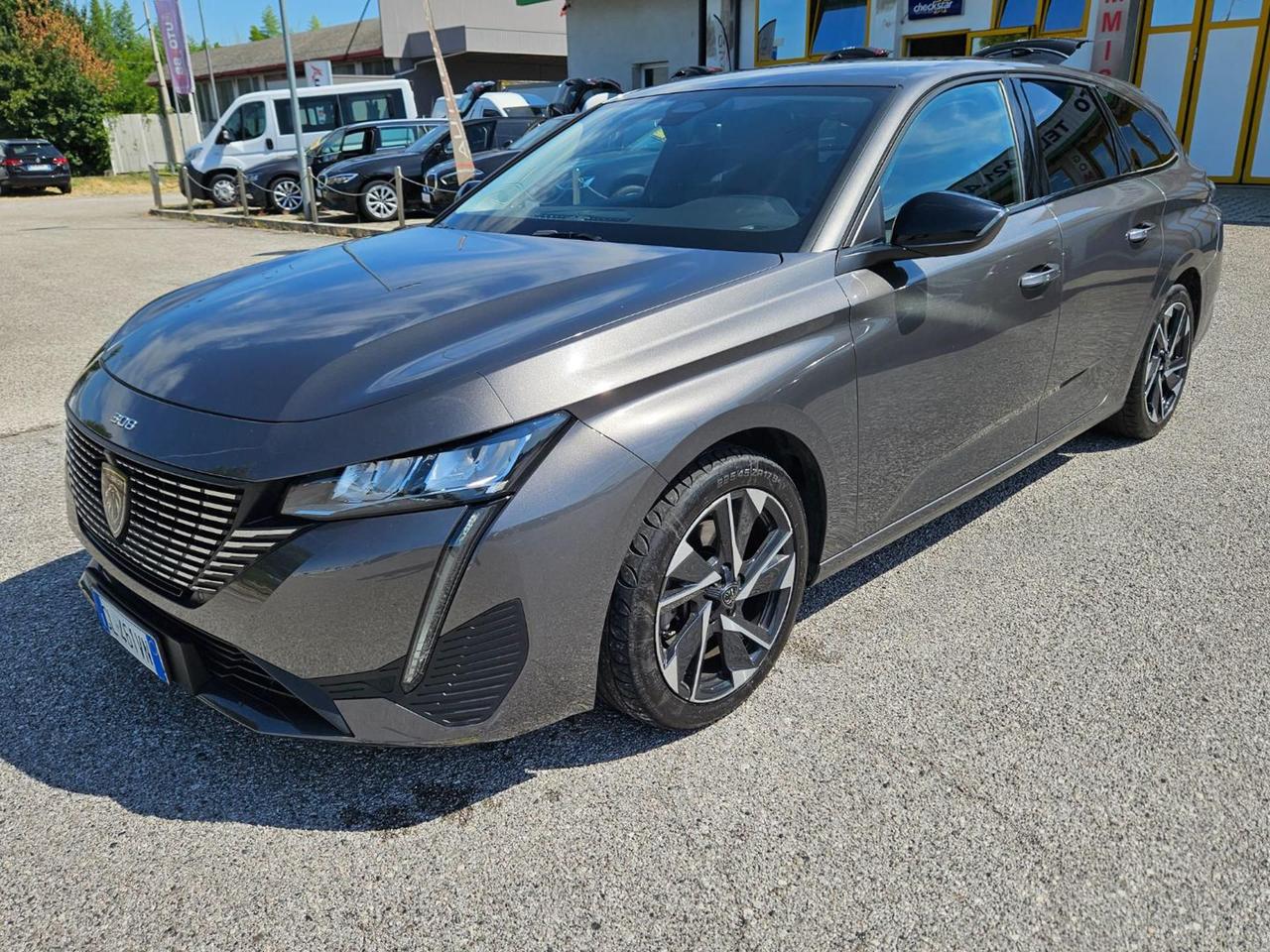 Peugeot 308 BlueHDi 130 S&S EAT8 SW Allure