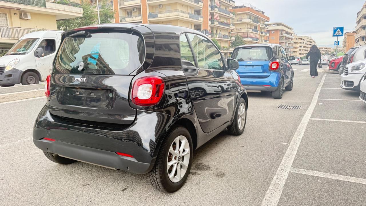 Smart ForTwo 70 1.0 Passion LED PDC BLUETOOTH CERCHI 15