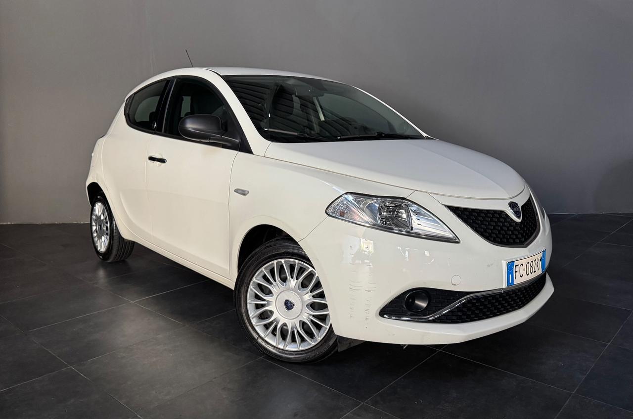 Lancia Ypsilon 1.2 69 CV 5 porte GPL Ecochic Mya