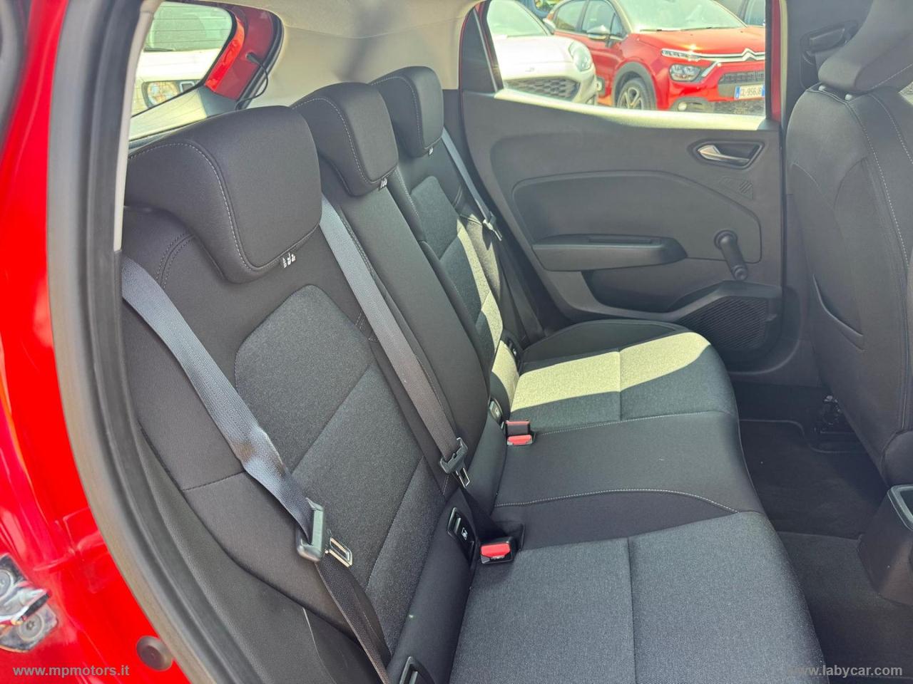 RENAULT CLIO BUSINESS 1.0 100CV GPL IVA ESPOSTA