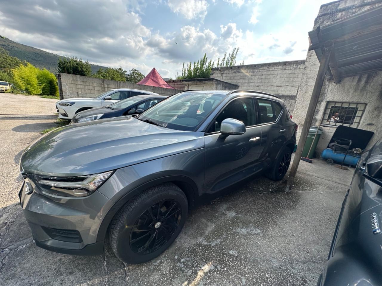 Volvo XC40 D3 MOTORE NUOVO