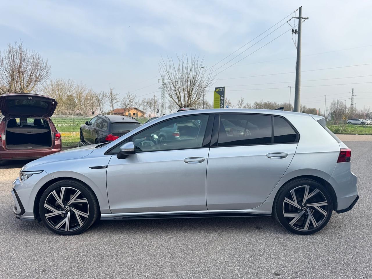 VOLKSWAGEN GOLF 8 R-LINE DSG 1.5 eTSI 150 CV EVO ACT