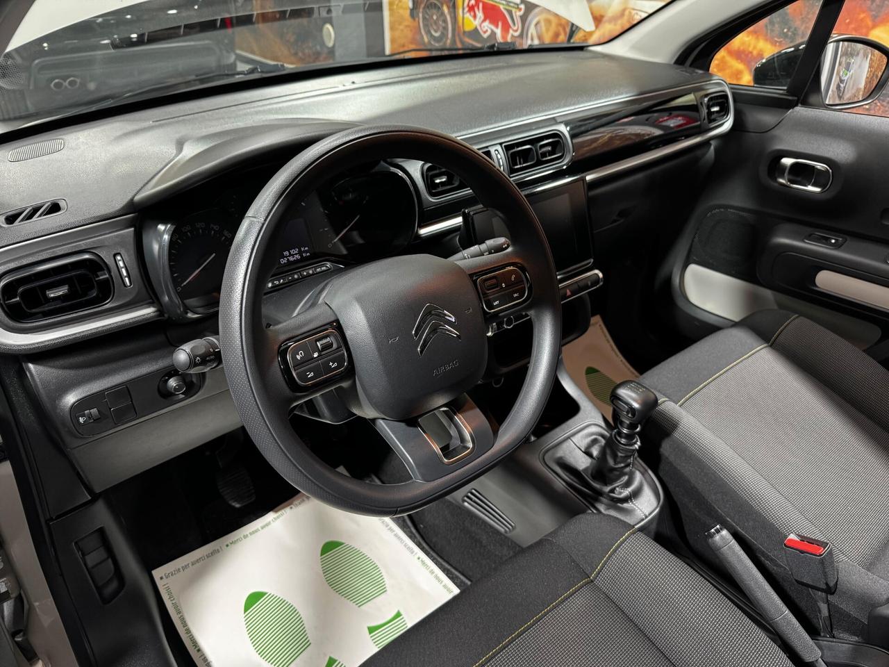 Citroen C3 PureTech 110 S&S PLUS 27619 KM