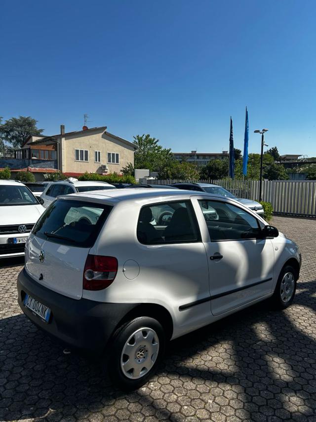 VOLKSWAGEN Fox 1.2 NO CLIMA NO SERVOSTERZO