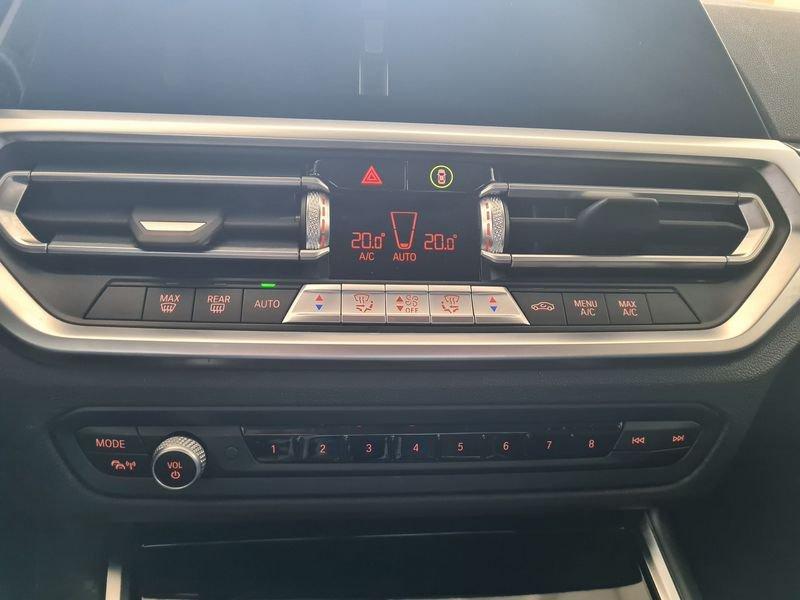 BMW Serie 3 320d xDrive Business Advant. aut