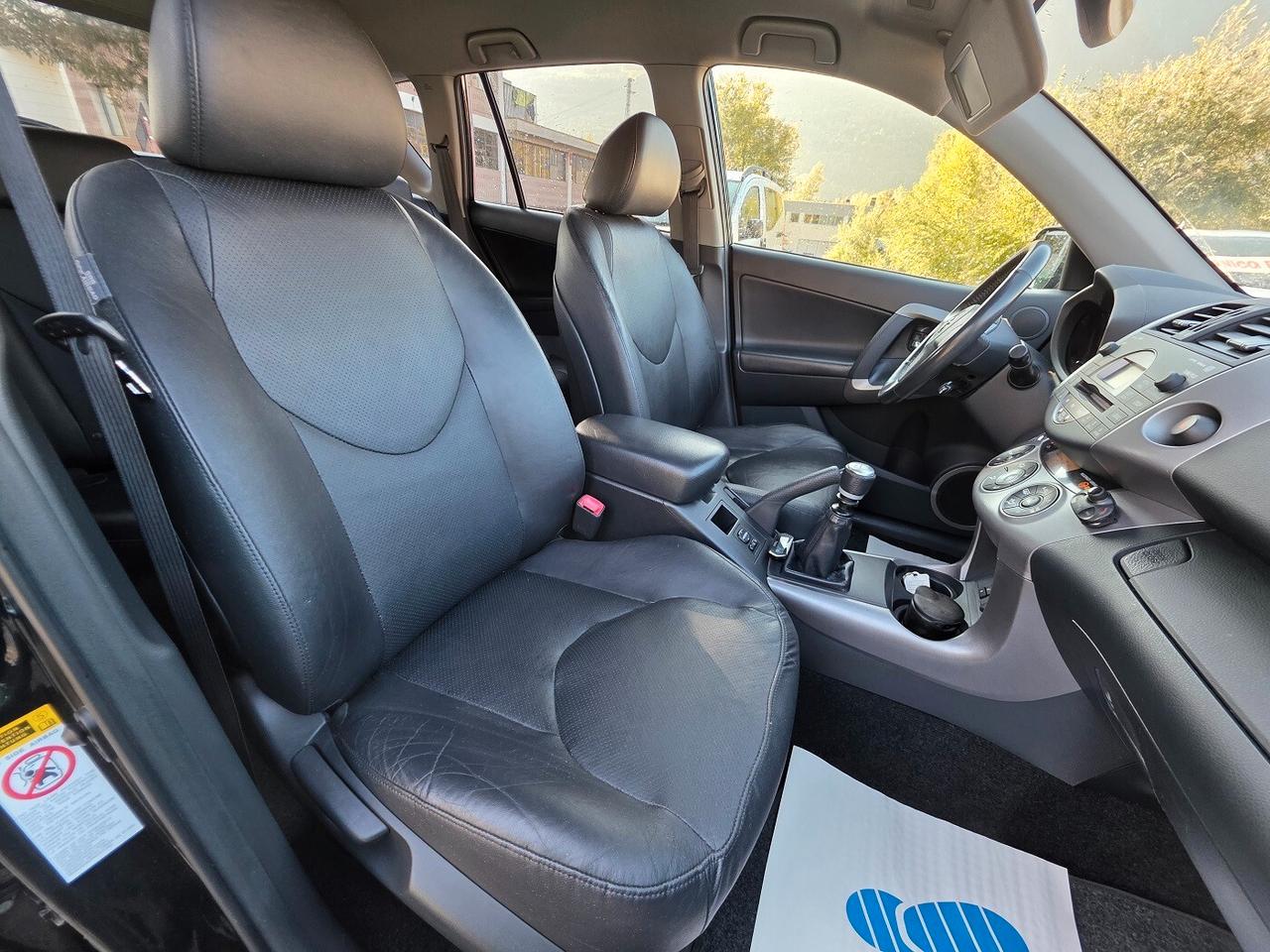 Toyota RAV 4 2.2 D-4D 177 CV Luxury