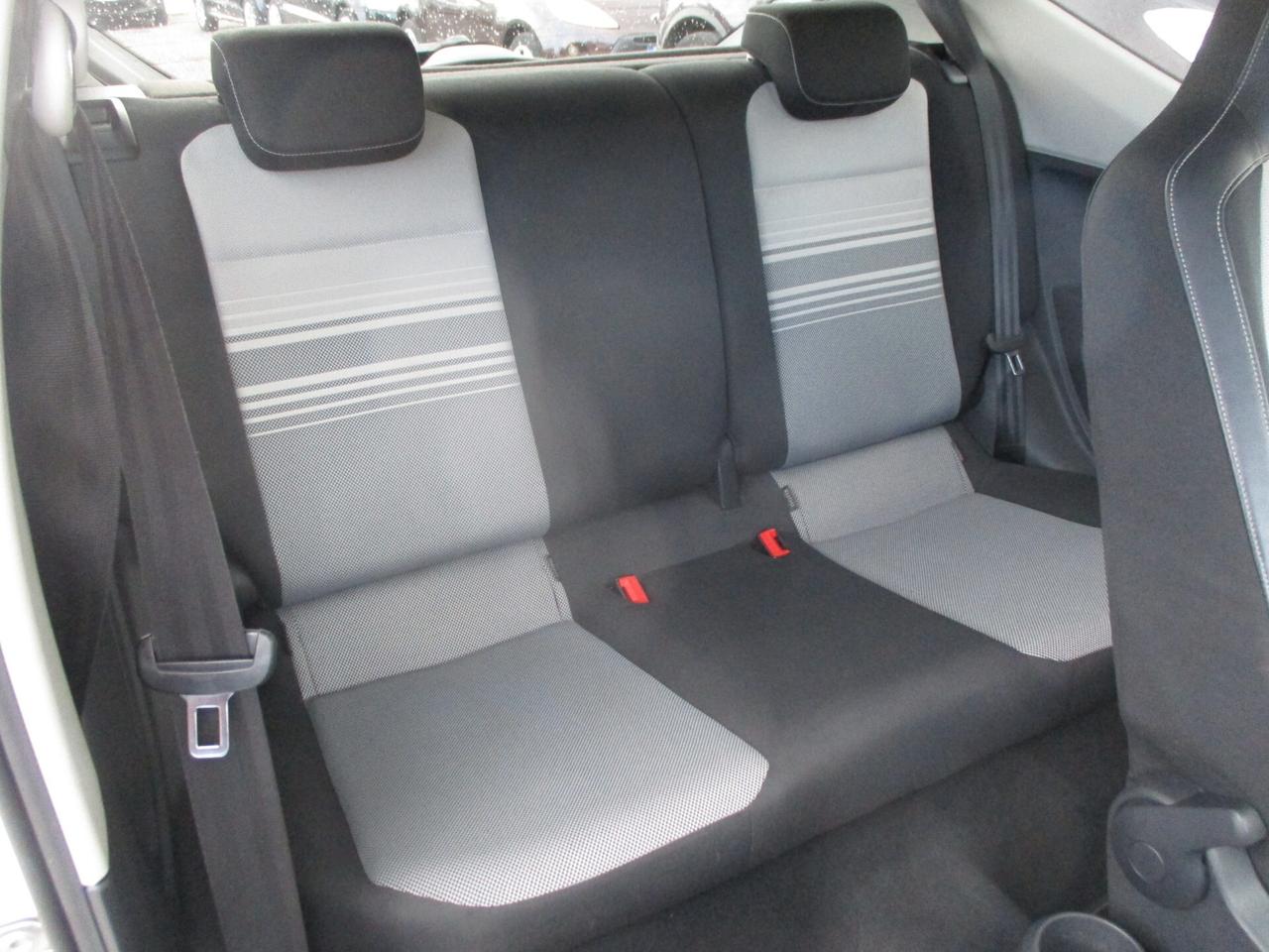 Volkswagen up! 1.0 75 CV MOLTO BELLA