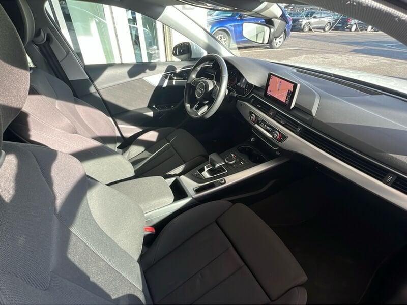 Audi A4 2.0 30 TDI BUSINESS S TRONIC