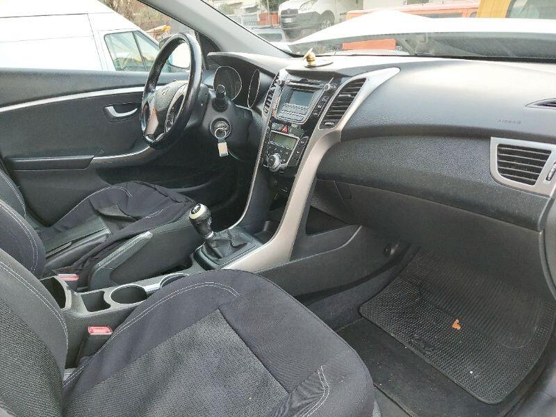 Hyundai i30 1.6 CRDi 128 CV 5p. Comfort INCIDENTATA