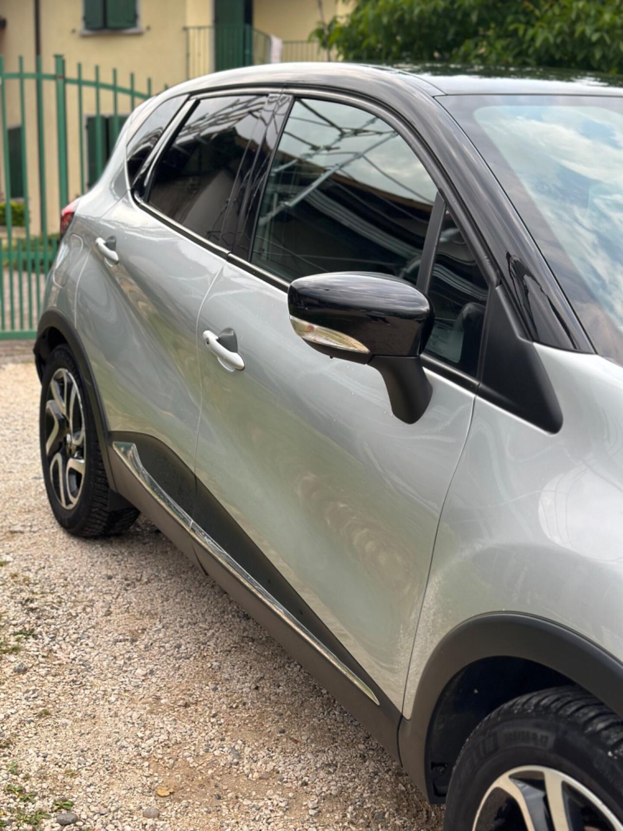 Renault CAPTUR 1.5 dCi 8V 90 CV R-LINK UNICOPR GARANZ