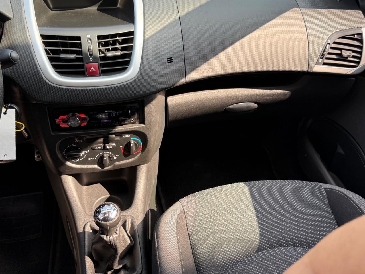 Peugeot 206 Plus 1.1 60CV 5p. Energie