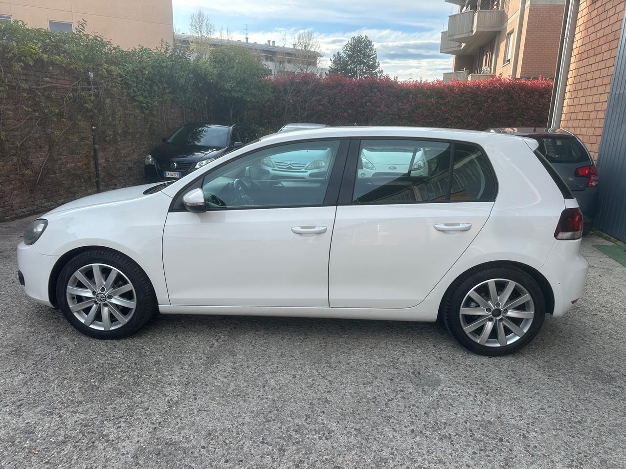 Volkswagen Golf 1.6 TDI DPF 5p. Highline