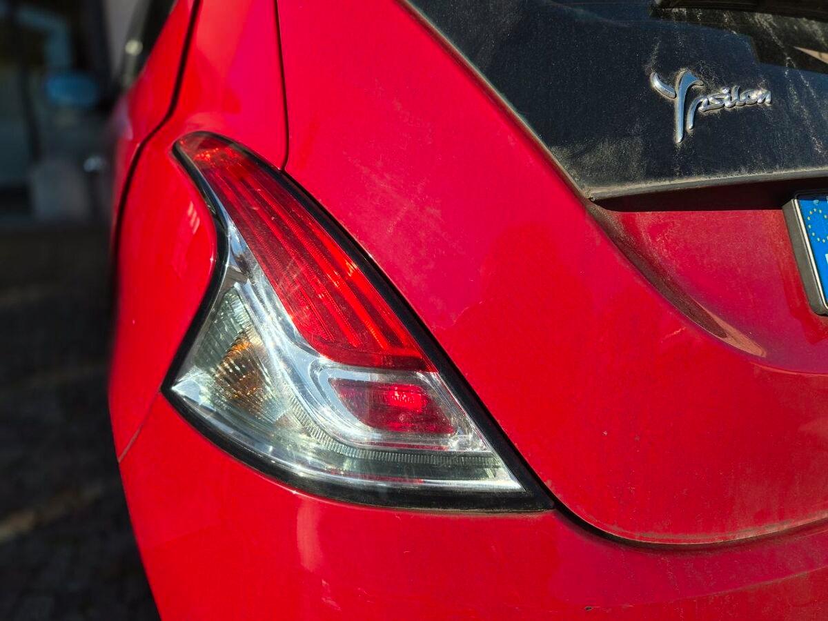 Lancia Ypsilon 1.2 8v Platinum 69cv E6