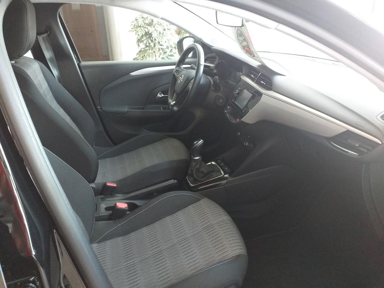 Opel Corsa 1.2 Edition