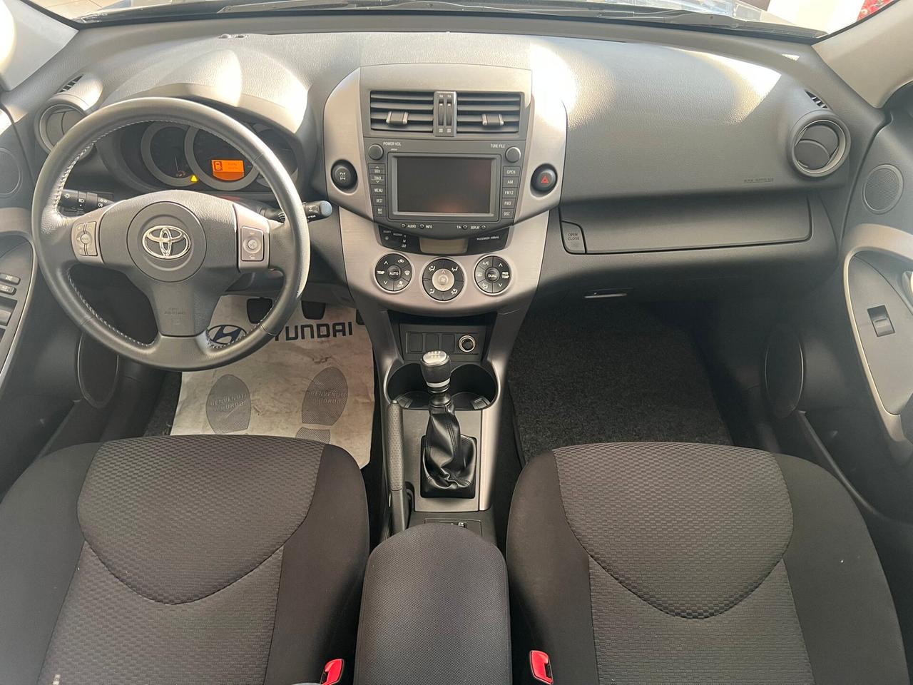 Toyota RAV 4 RAV4 2.2 D-4D 177 CV Luxury