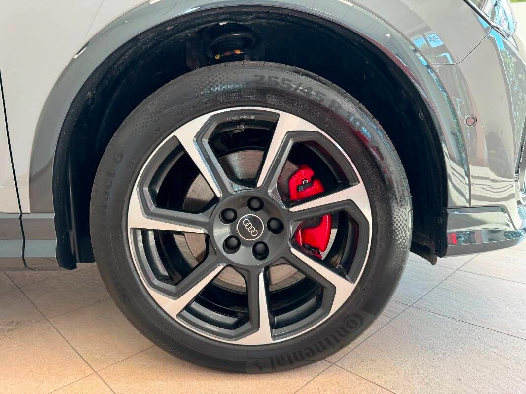 Audi Q3 Sportback Sportback 40TDI 200cv S Line-NARDO-Matrix-Dynamic